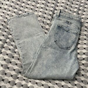 Kendall & Kylie Light Wash Straight Jeans